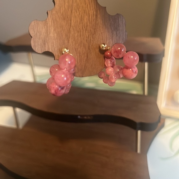 Elegant Vintage Purple Beaded Earrings - Picture 4 of 6